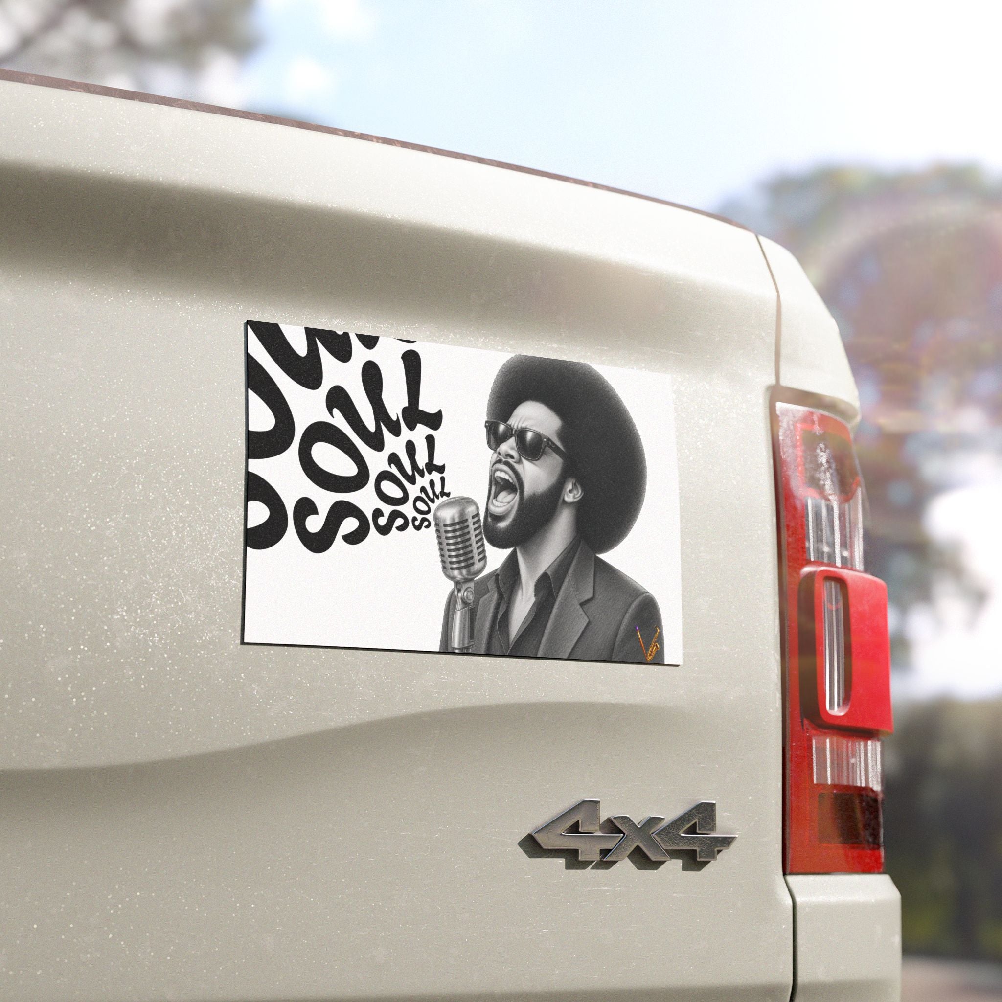 Soul Singer black and white vinyl car magnet – view 5